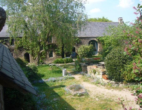 Hotel La Grange De Coatelan Plougonven Exteriér fotografie
