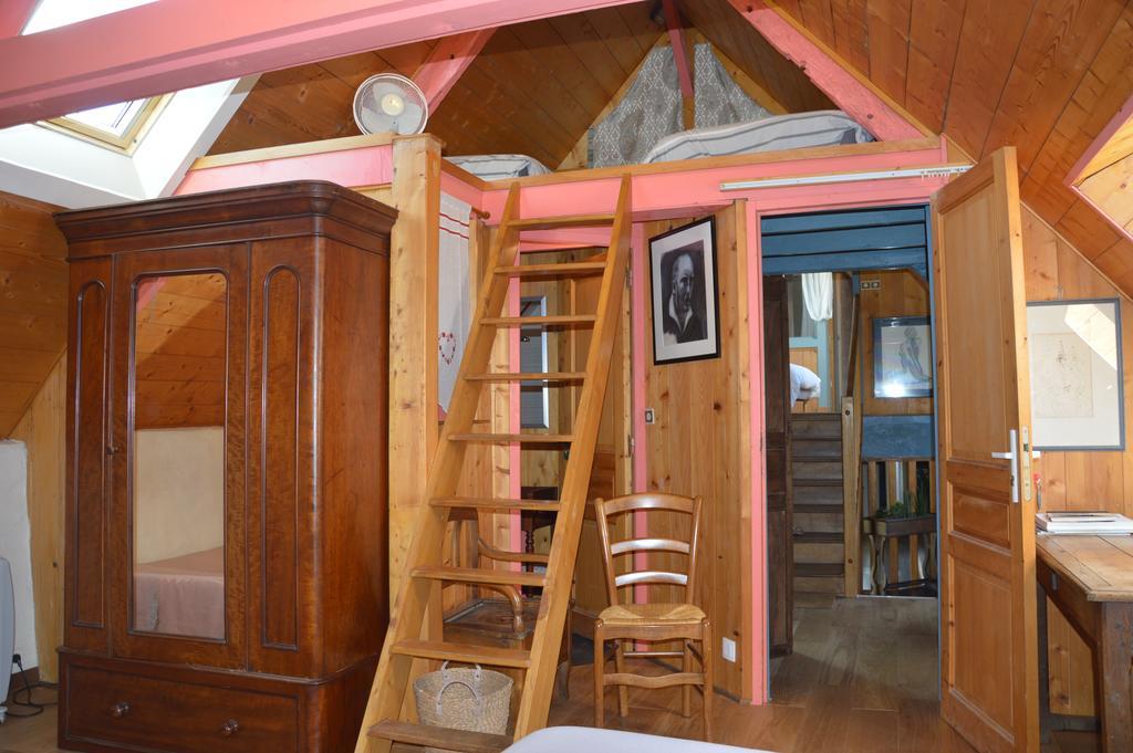 Hotel La Grange De Coatelan Plougonven Exteriér fotografie